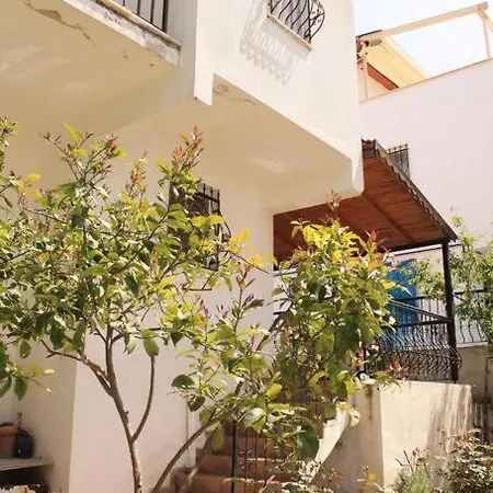 Adavillas Sonkan Tatil Evi بيت للعطل